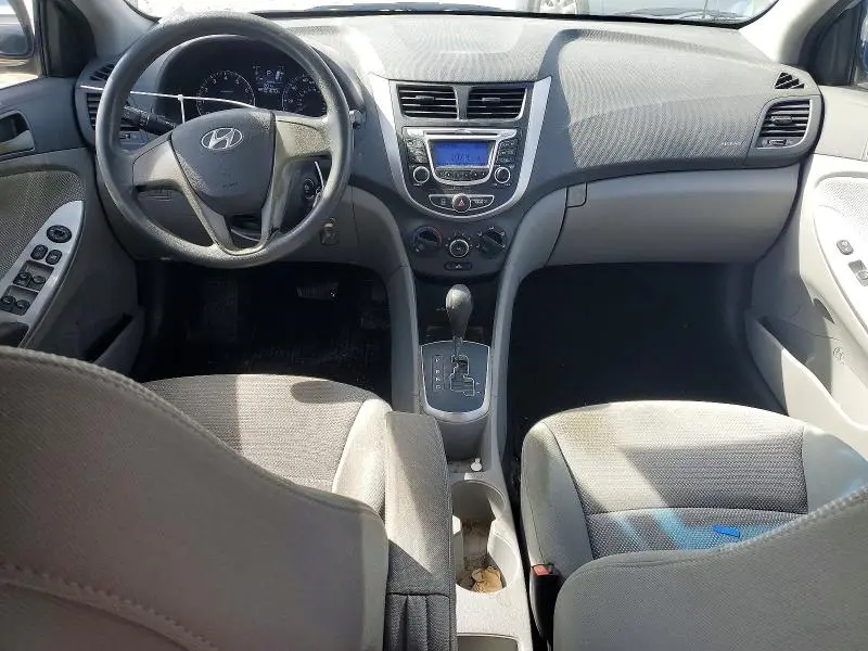 2013 HYUNDAI ACCENT GLS  