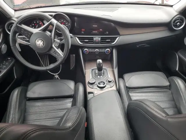 2017 ALFA ROMEO GIULIA TI  