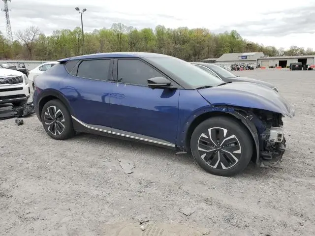 2022 KIA EV6 LIGHT  