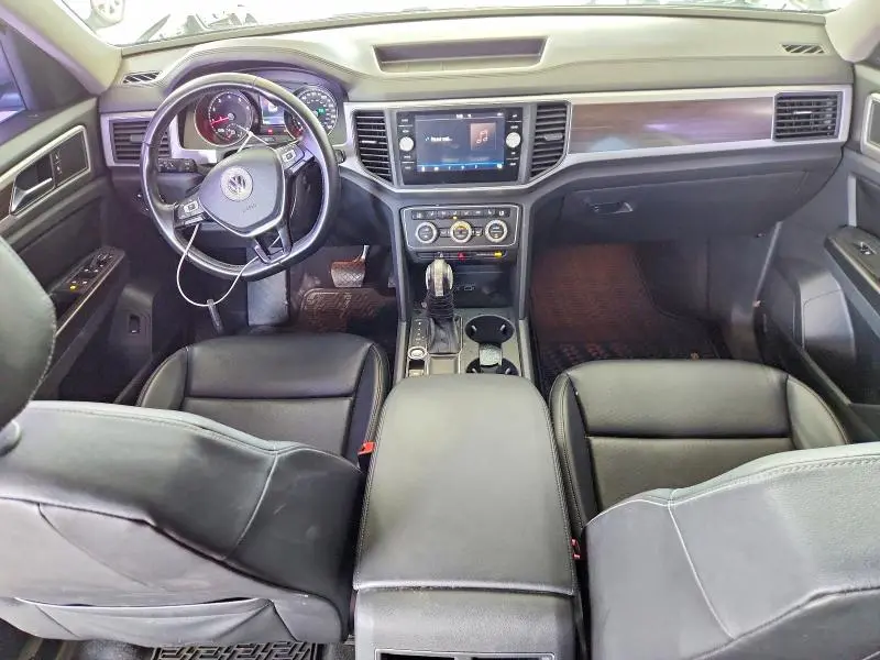 2018 VOLKSWAGEN ATLAS SE  