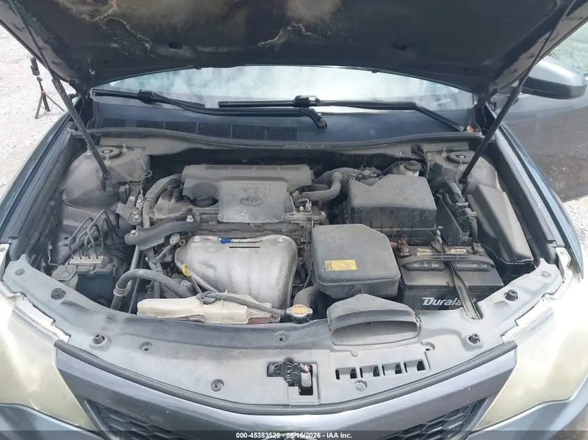 2012 TOYOTA CAMRY SE