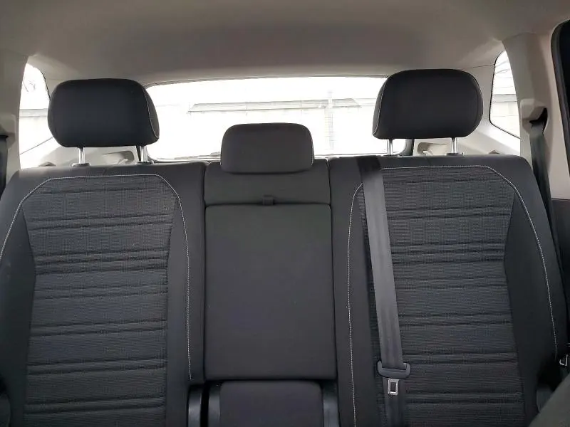 2022 VOLKSWAGEN TIGUAN S  