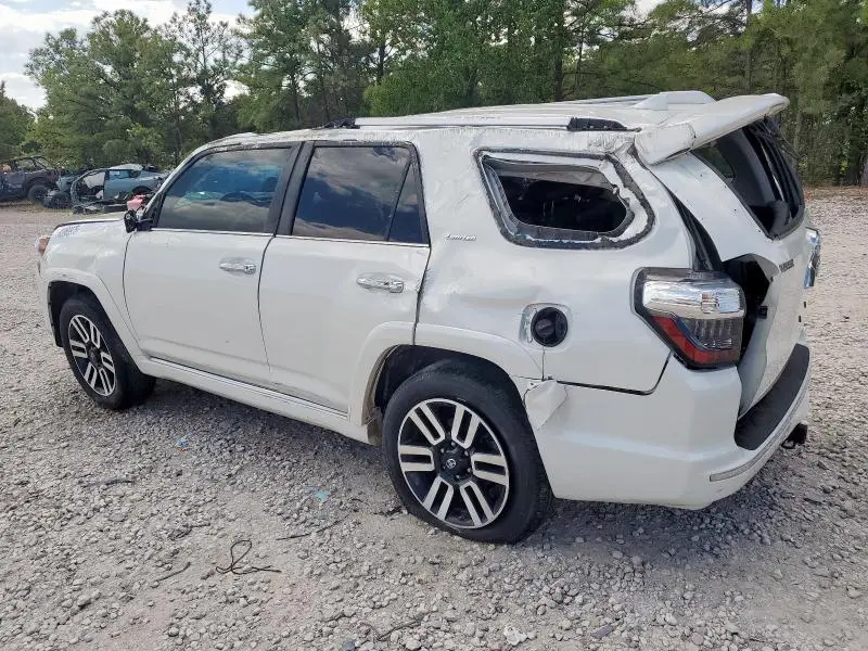 2020 TOYOTA 4RUNNER SR5  