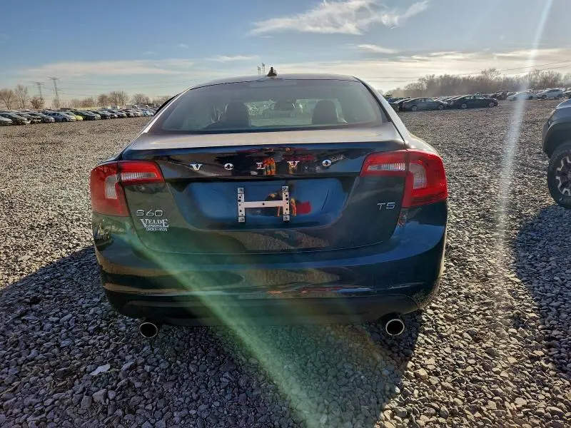 2013 VOLVO S60 T5  