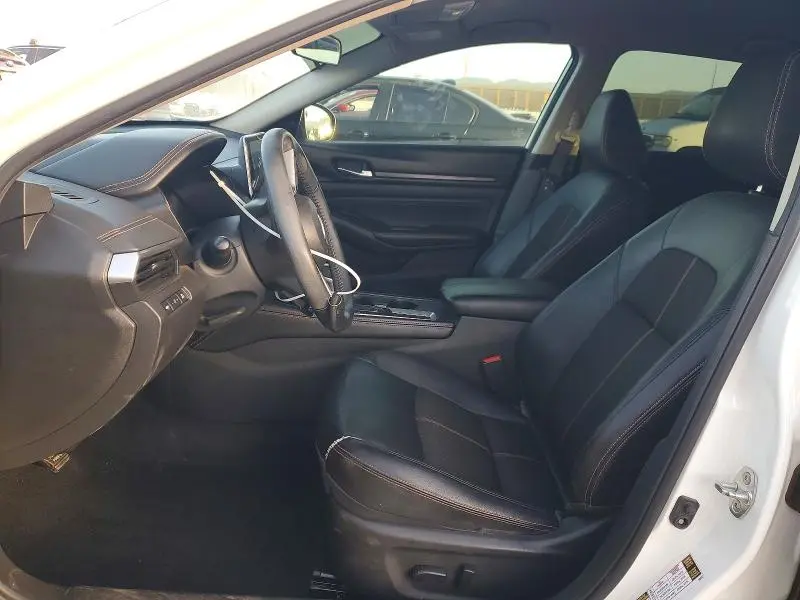 2020 NISSAN ALTIMA SR  