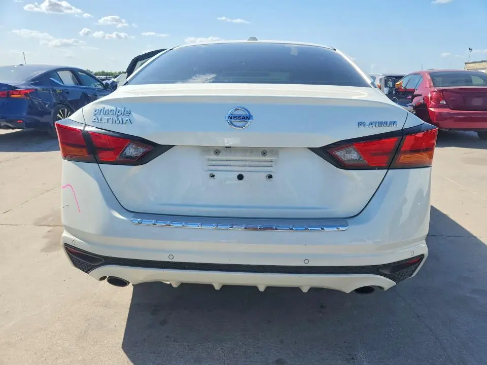2020 NISSAN ALTIMA PLATINUM  