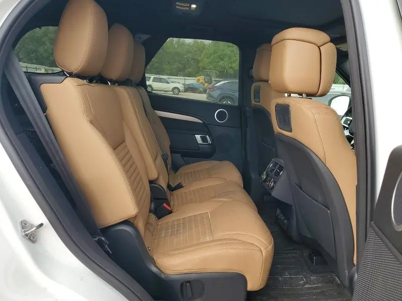 2026 LAND ROVER DISCOVERY DYNAMIC SE  