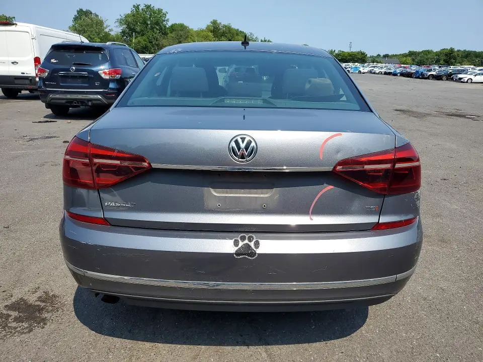 2017 VOLKSWAGEN PASSAT S  