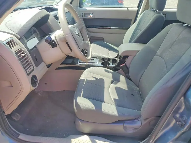 2010 MAZDA TRIBUTE I  