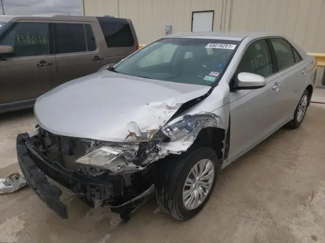 2014 TOYOTA CAMRY L