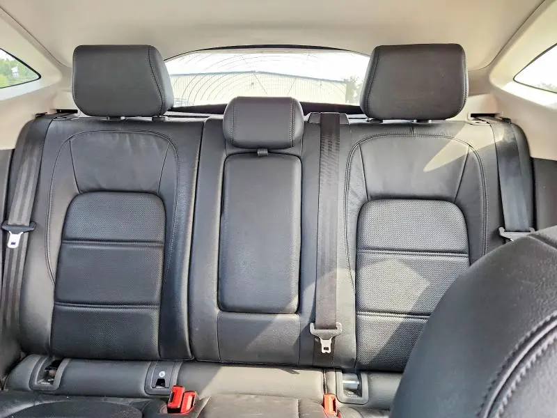 2018 JAGUAR E-PACE S  