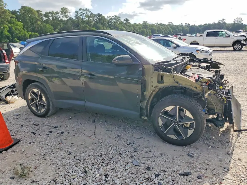 2025 HYUNDAI TUCSON SEL  
