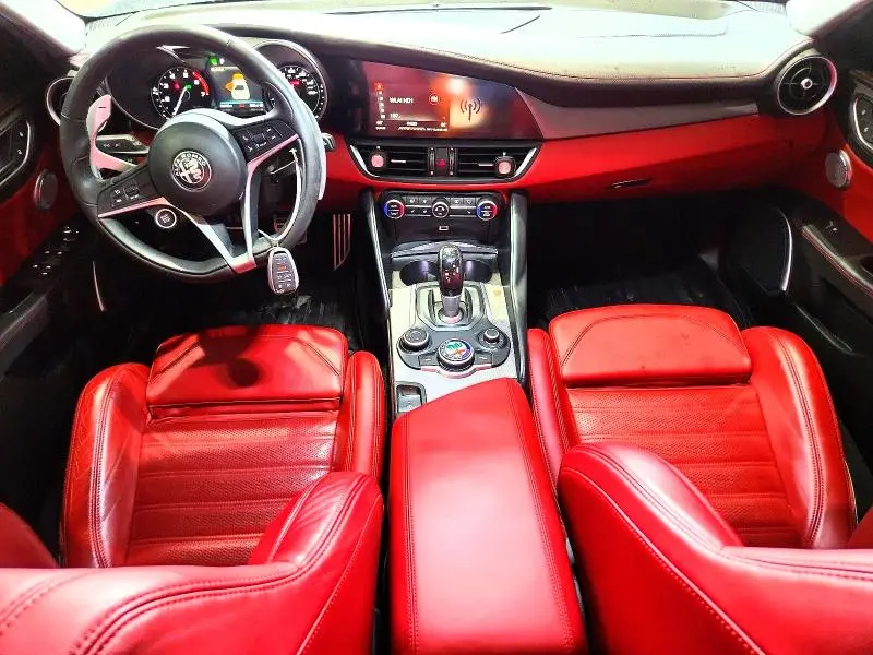 2019 ALFA ROMEO GIULIA TI  