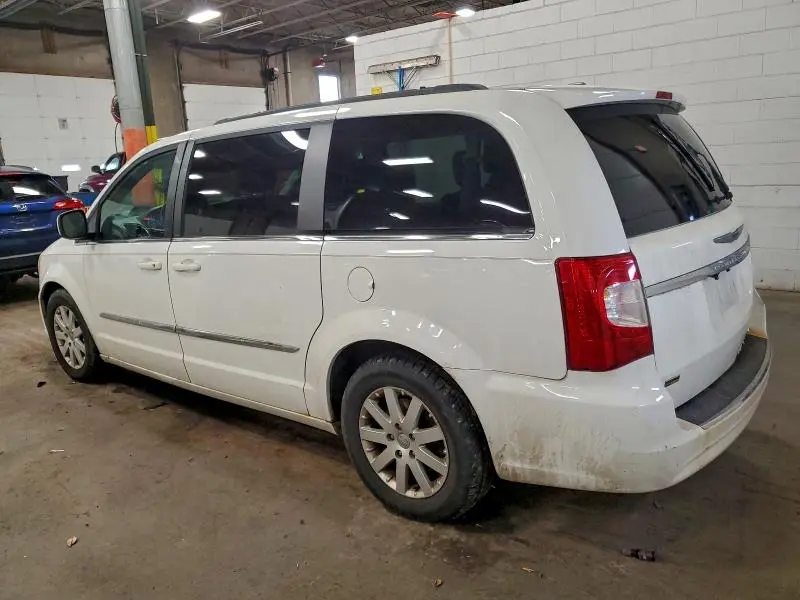 2013 CHRYSLER TOWN & COUNTRY TOURING  