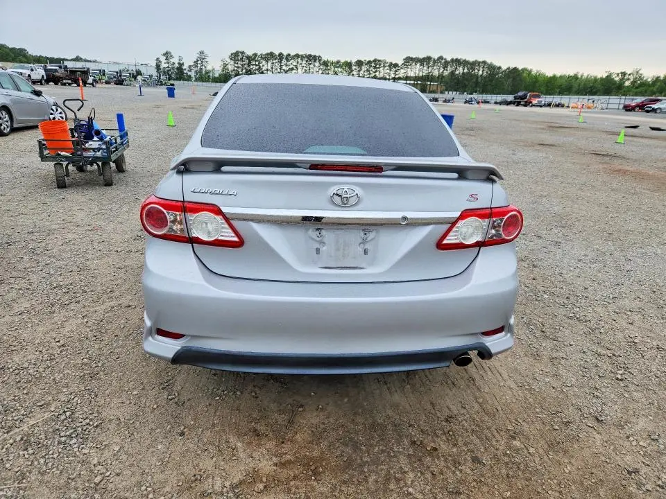 2011 TOYOTA COROLLA S  