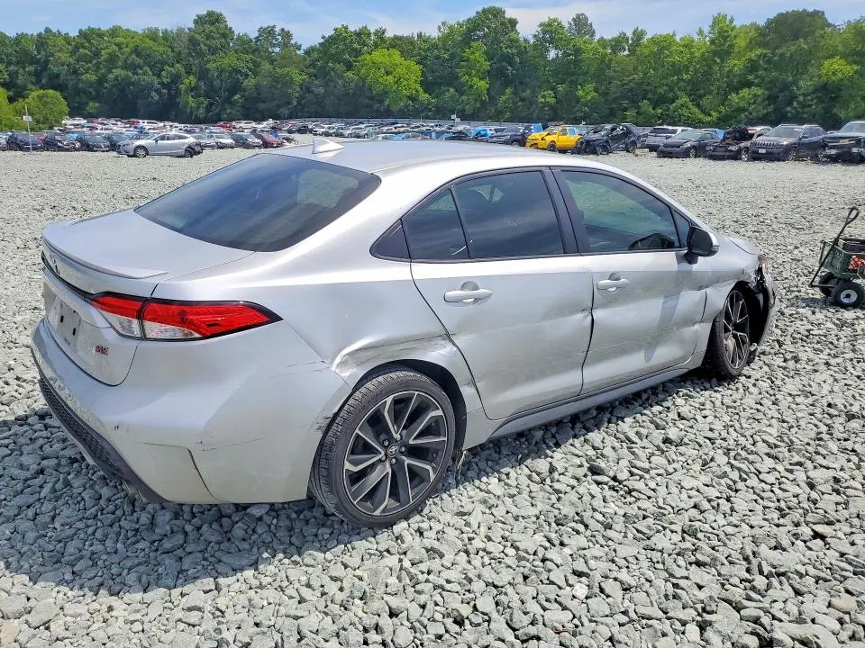 2022 TOYOTA COROLLA SE  