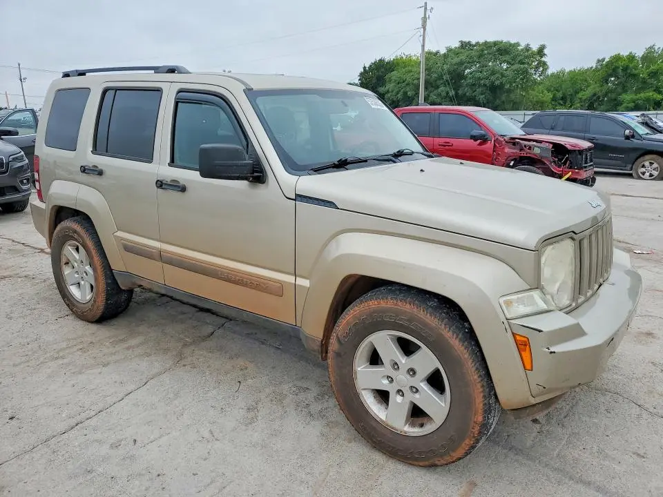 2010 JEEP LIBERTY SPORT  