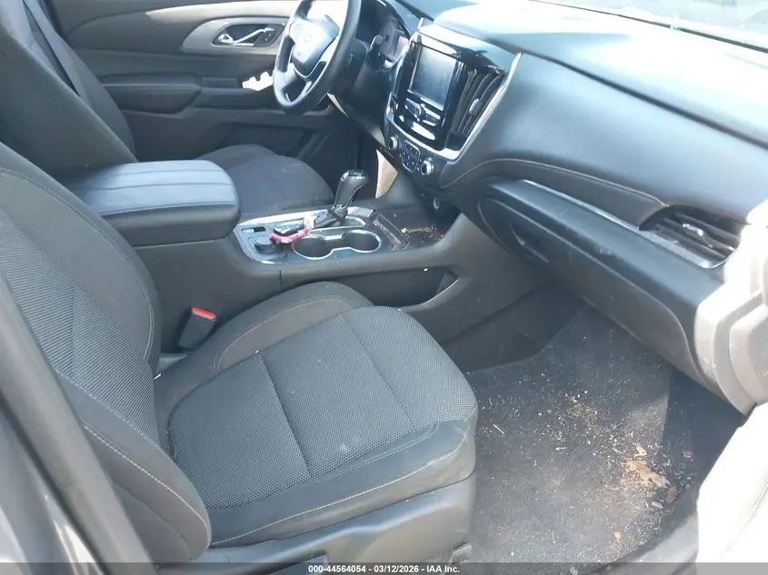 2018 CHEVROLET TRAVERSE LS