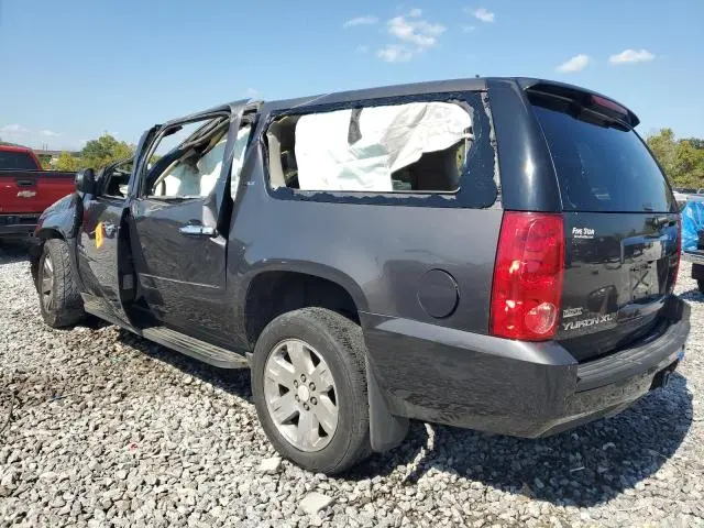 2011 GMC YUKON XL C1500 SLT  