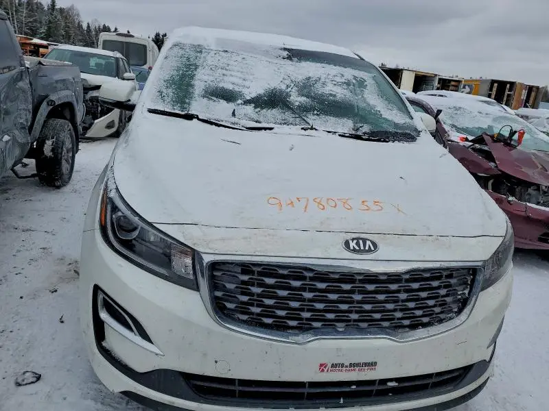 2019 KIA SEDONA LX  