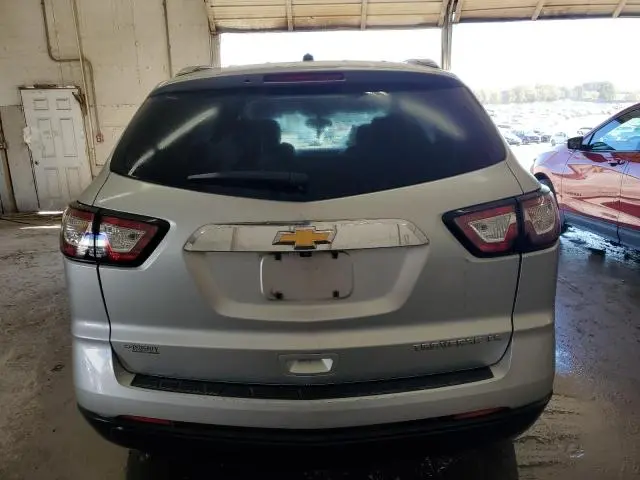 2014 CHEVROLET TRAVERSE LS  