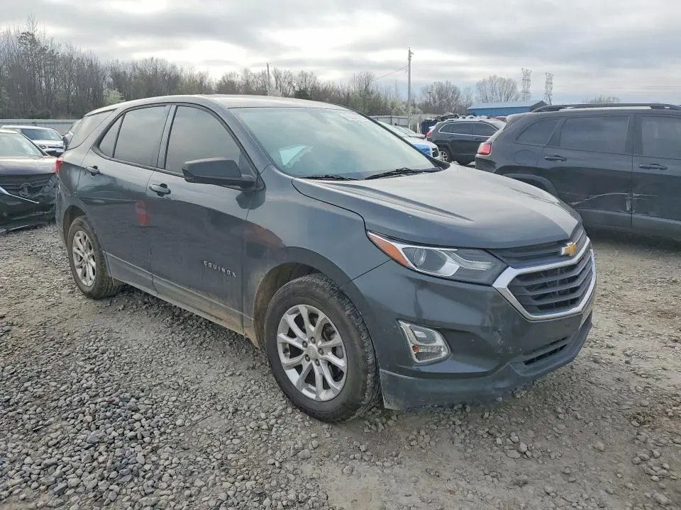 2018 CHEVROLET EQUINOX LS  