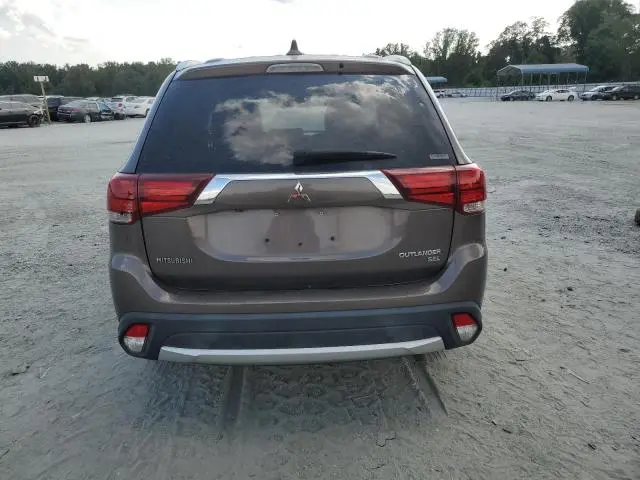 2018 MITSUBISHI OUTLANDER SE