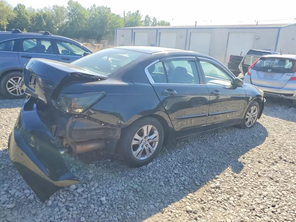2011 HONDA ACCORD SE  