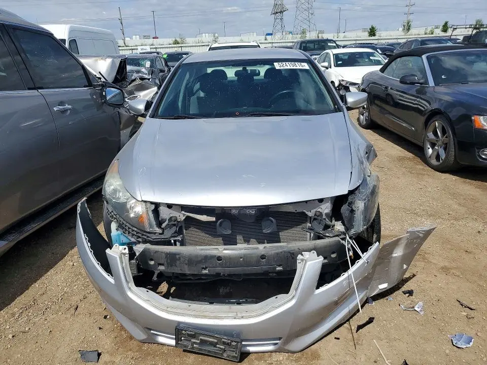 2011 HONDA ACCORD LX  
