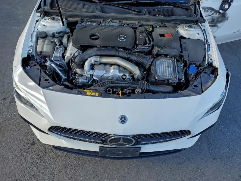 2024 MERCEDES-BENZ CLA 250 4MATIC  