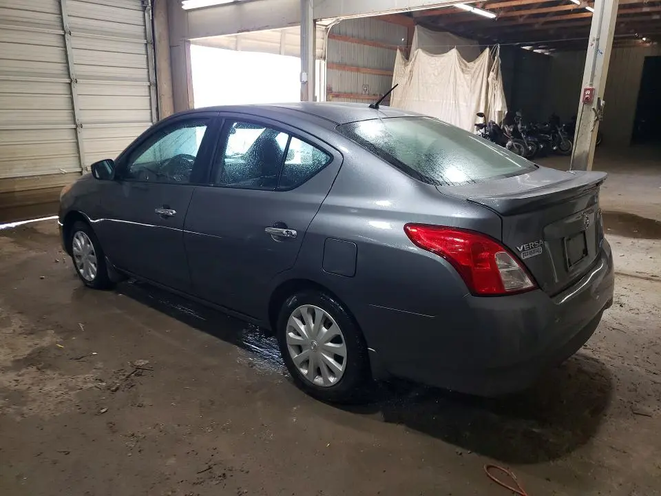 2016 NISSAN VERSA 1.6 SV  