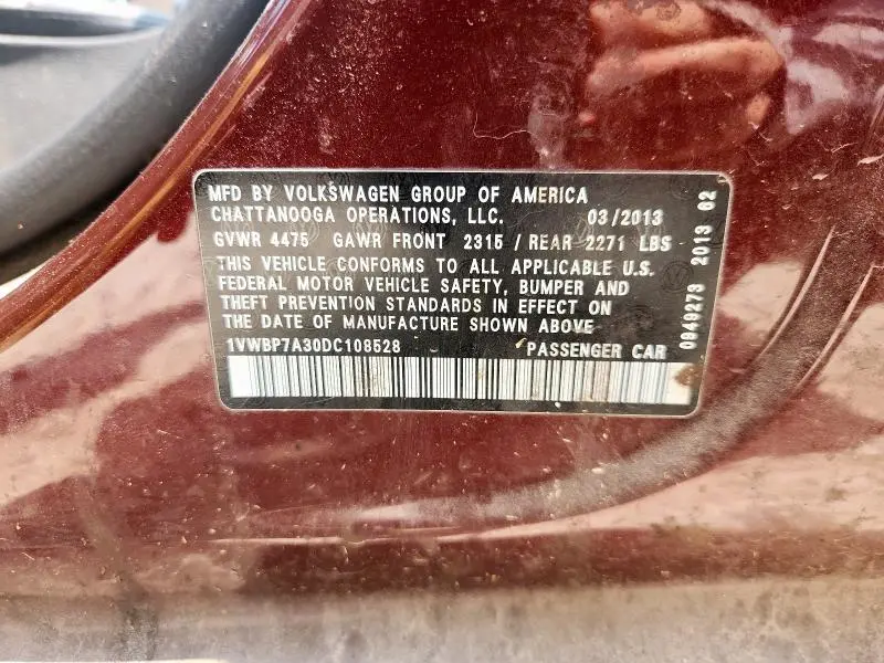 2013 VOLKSWAGEN PASSAT SE  