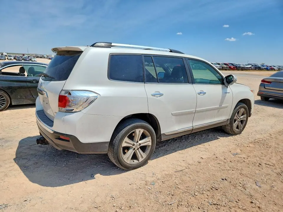 2013 TOYOTA HIGHLANDER LIMITED  