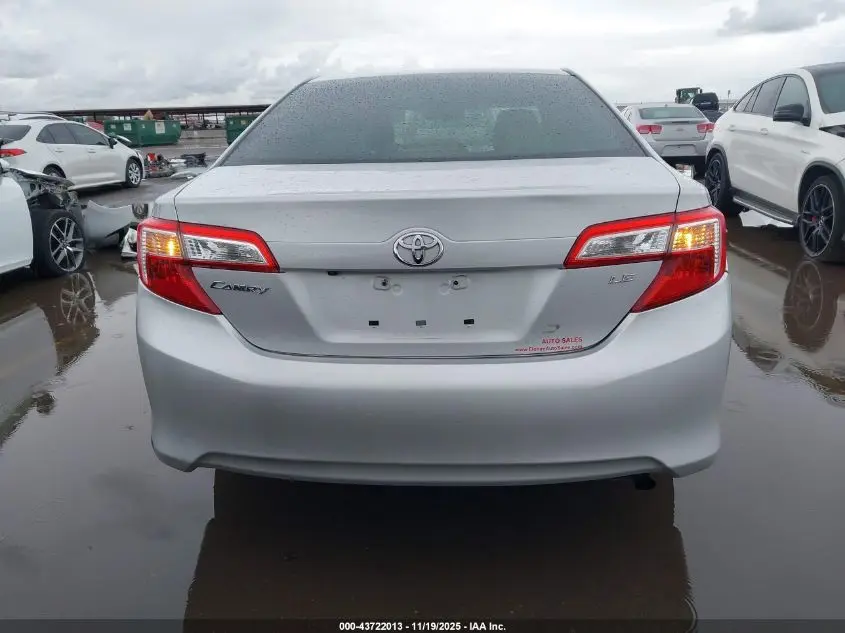 2014 TOYOTA CAMRY LE