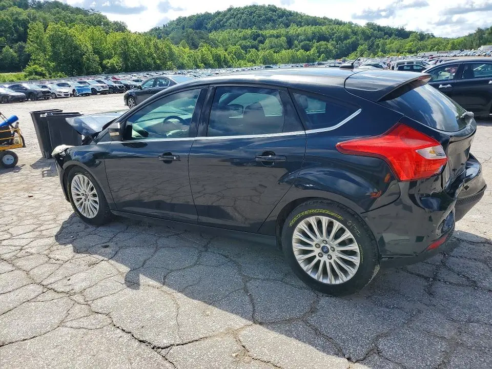 2012 FORD FOCUS TITANIUM  