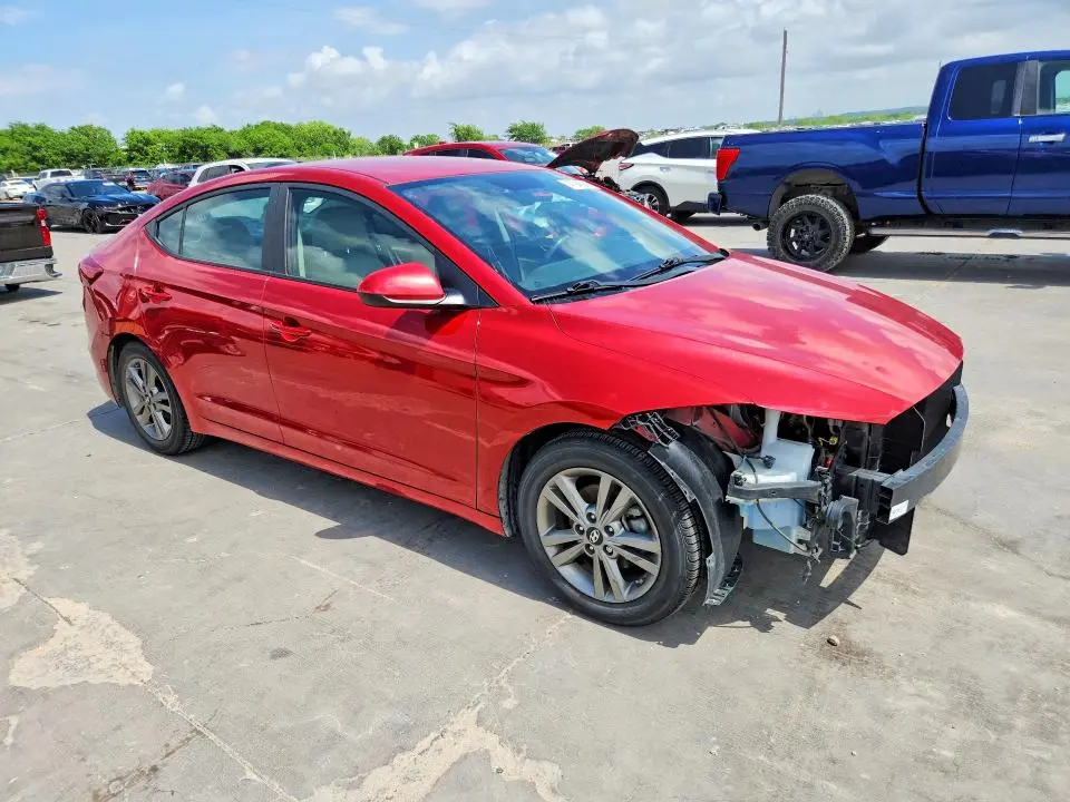 2018 HYUNDAI ELANTRA SEL  