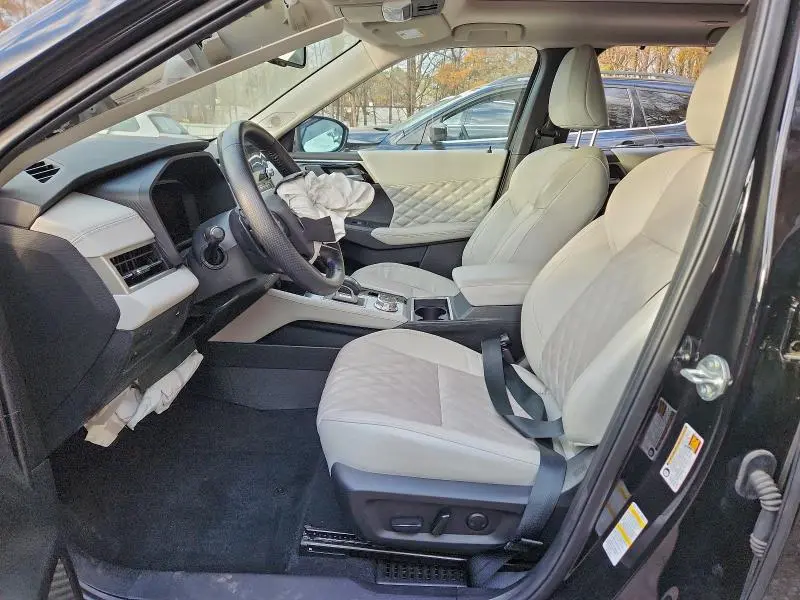 2024 MITSUBISHI OUTLANDER SEL  