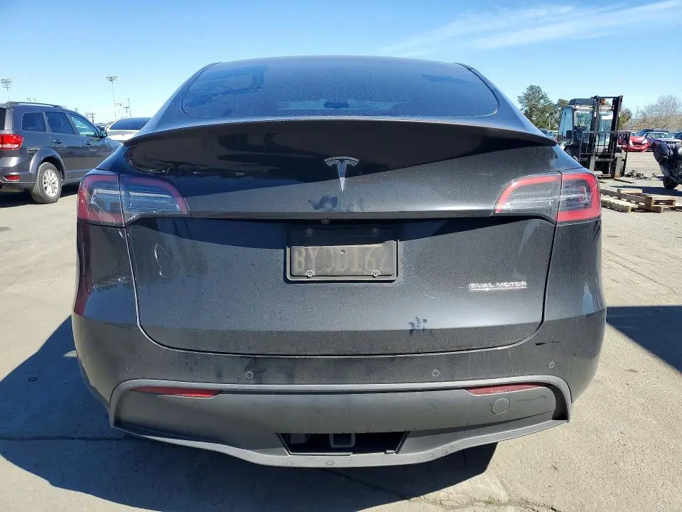 2021 TESLA MODEL Y   