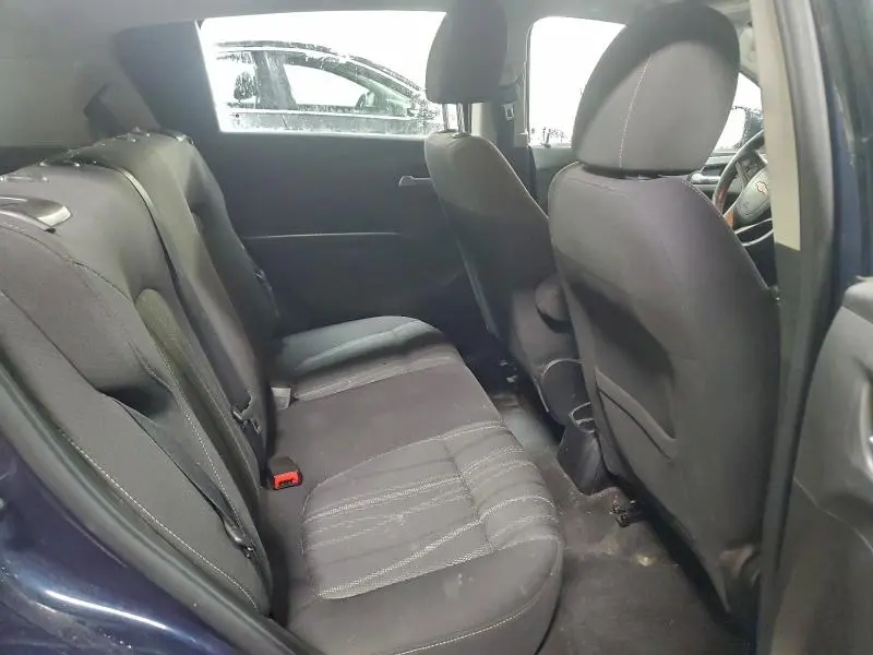 2015 CHEVROLET SONIC LT  