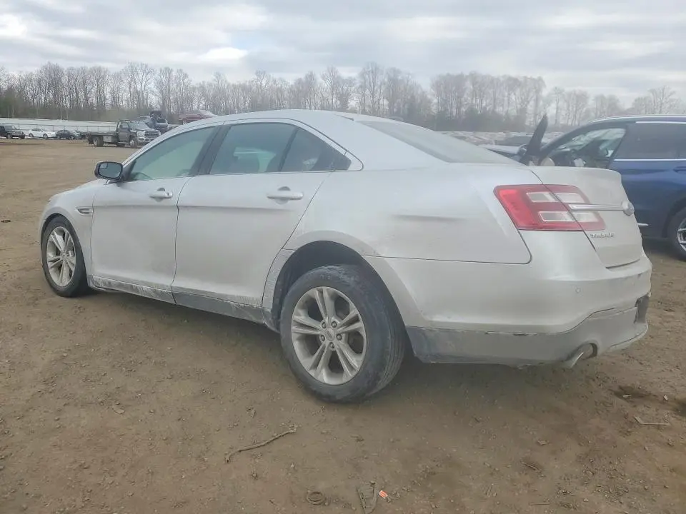 2018 FORD TAURUS SEL  