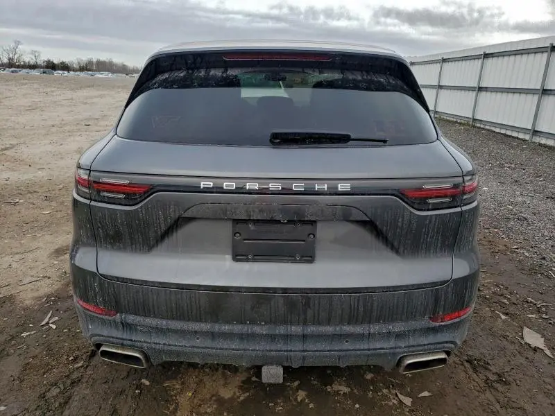2019 PORSCHE CAYENNE   