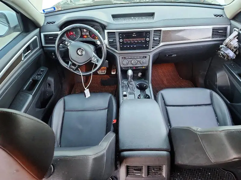 2018 VOLKSWAGEN ATLAS SE  