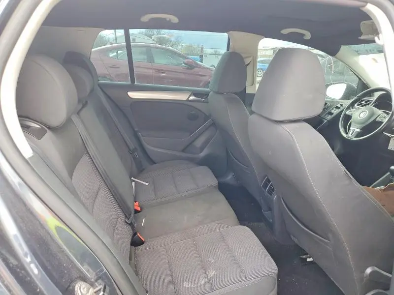 2012 VOLKSWAGEN GOLF   