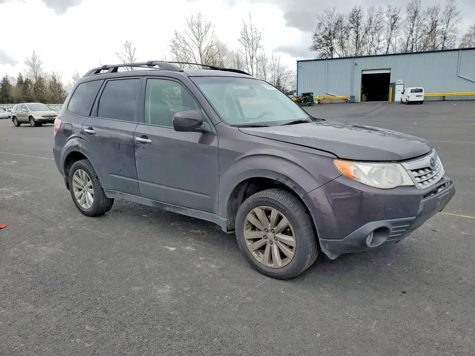 2013 SUBARU FORESTER 2.5X PREMIUM  