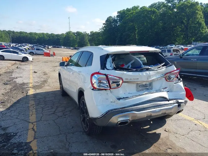 2018 MERCEDES-BENZ GLA 250 4MATIC