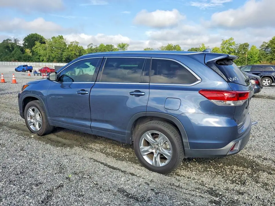 2017 TOYOTA HIGHLANDER LIMITED  