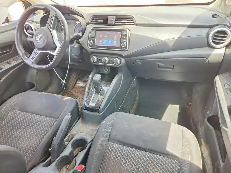 2020 NISSAN VERSA S  