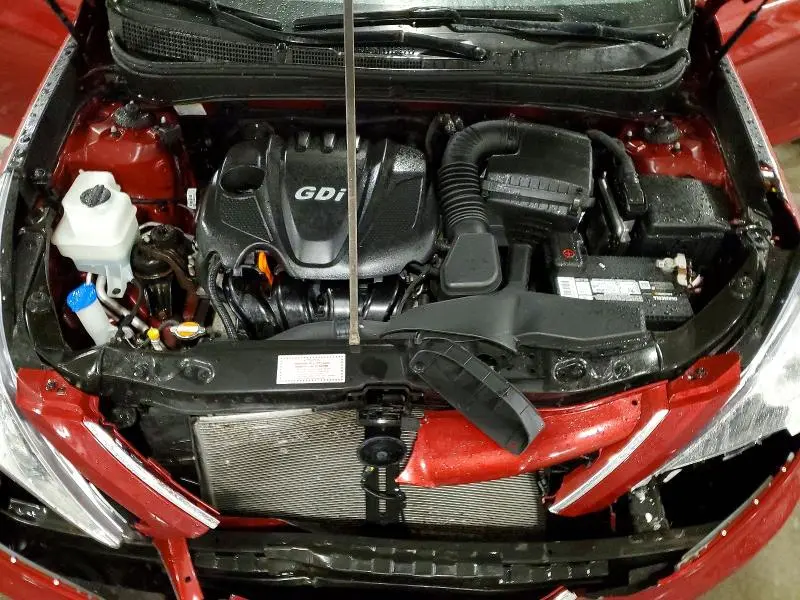 2011 HYUNDAI SONATA GLS  