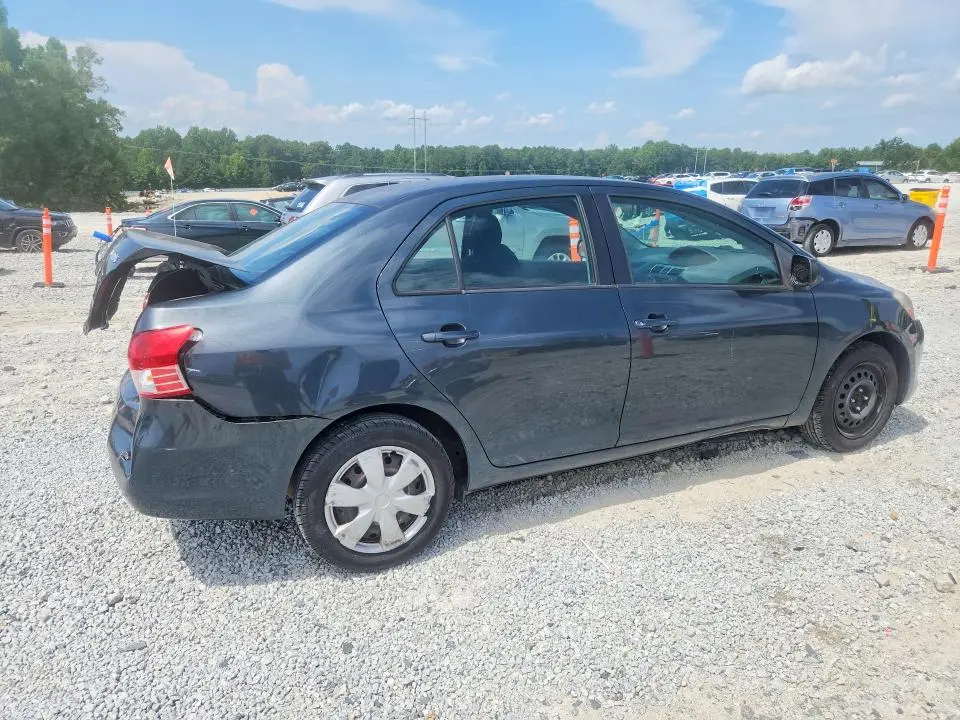 2010 TOYOTA YARIS BASE  