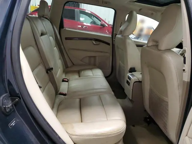 2013 VOLVO XC70 T6  
